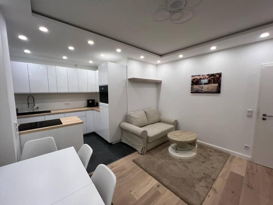 Lovely Flat Relax Near City Center Nuremberg Ngoại thất bức ảnh